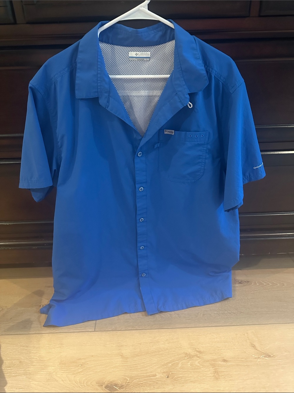 Columbia Men’s Royal Blue Short-Sleeve Button-Down Shirt